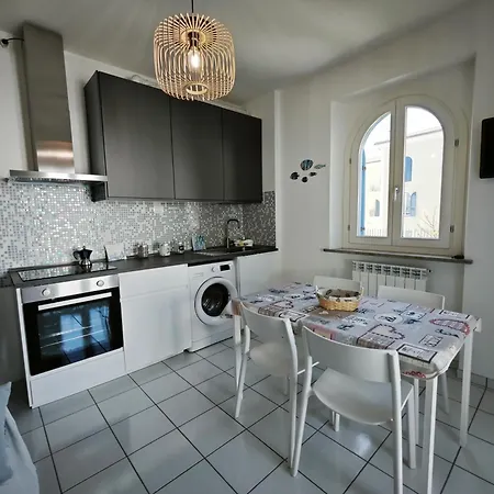 Apartment L15 Grazioso Bilocale Con Posto Auto *